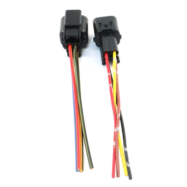 Secondary fiber distribution box has no light