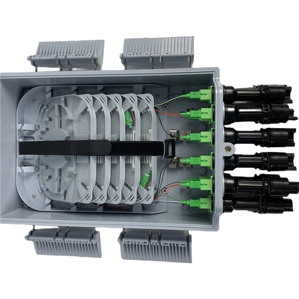 Installing the electrical distribution box inside the wall