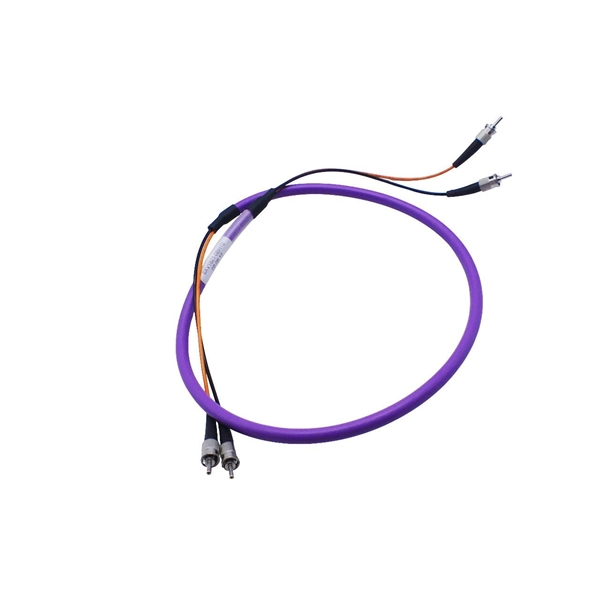 What components are inside a fiber optic distribution box 