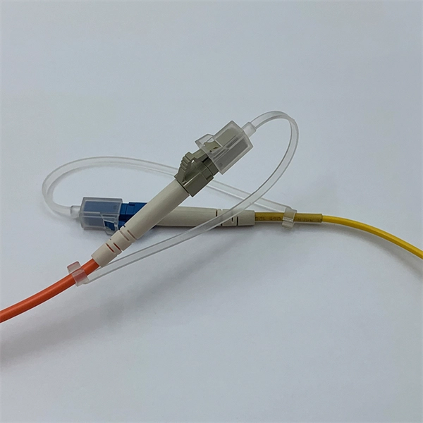 Comparison of junction box performance in terms of low noise and power consumption