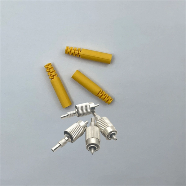 Is it okay to connect a square-head fiber optic cable to a router 