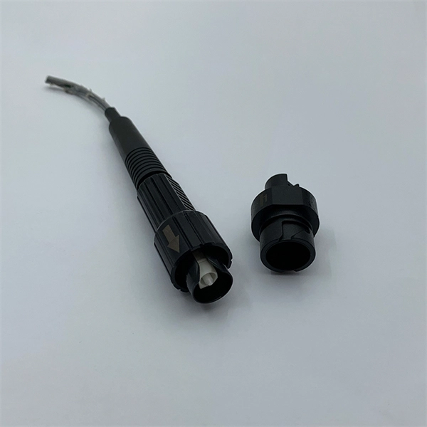 How much does a four-core optical fiber cable cost in Pakistan 