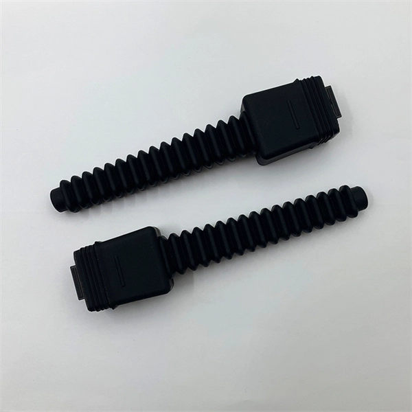 Special Splitter for Butterfly-shaped Optical Cables
