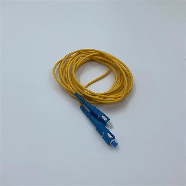 Bundle-shaped 12-core auxiliary tool