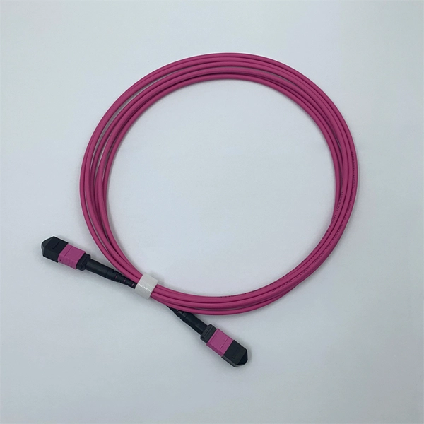 Reasons for fiber optic patch cords not crossing