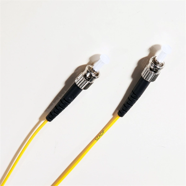 Fiber optic drop cable and pigtail splicing techniques