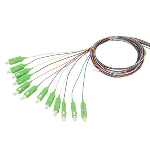 Three-network integrated fiber distribution box pre-digging fiber
