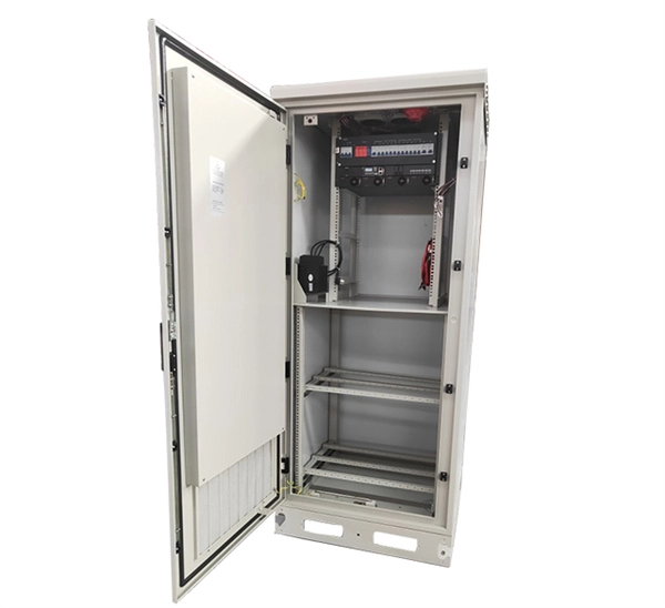 Is it necessary to install capacitors in distribution boxes 